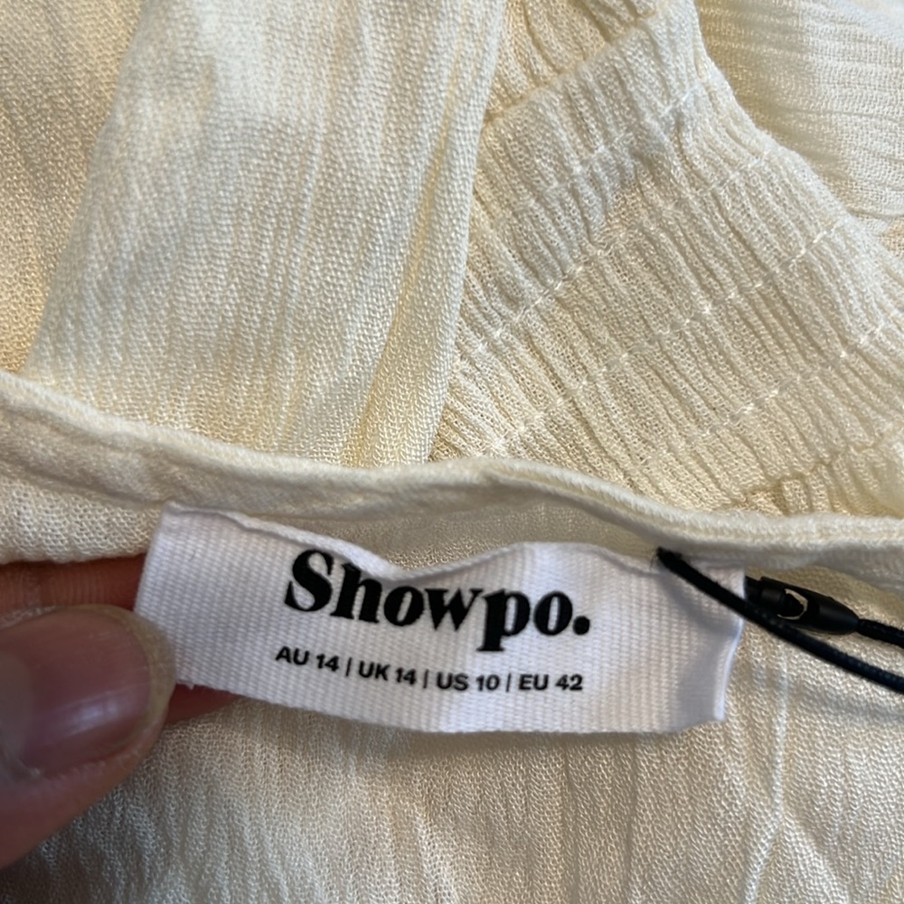 Showpo sitting pretty maxi dress Cream Draped Fabric Top size 10 new - Picture 10 of 11